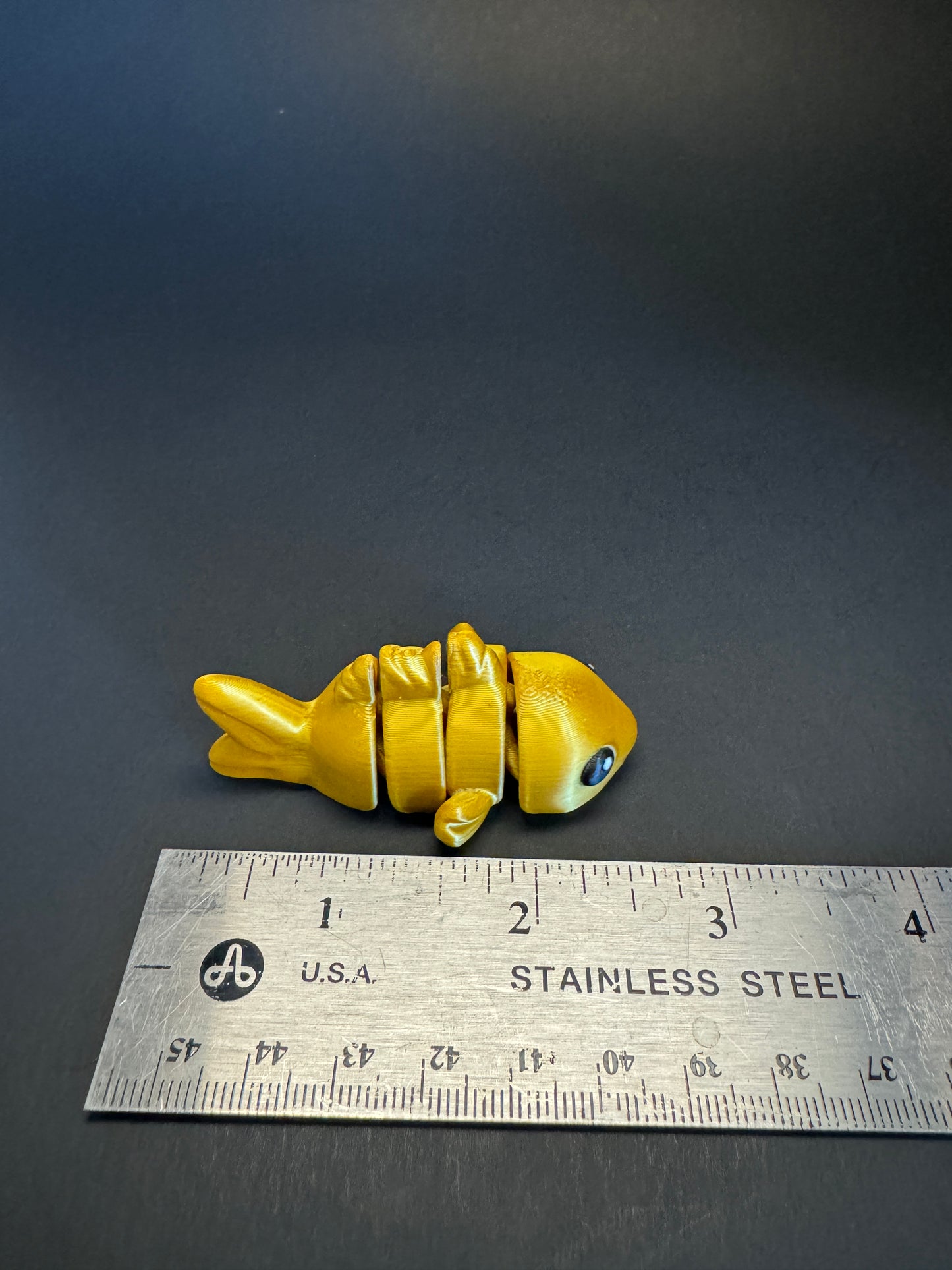 Fiona the Fidget Fish – 3D Printed Flexible Fish Fidget Toy (Keychain or Magnet)