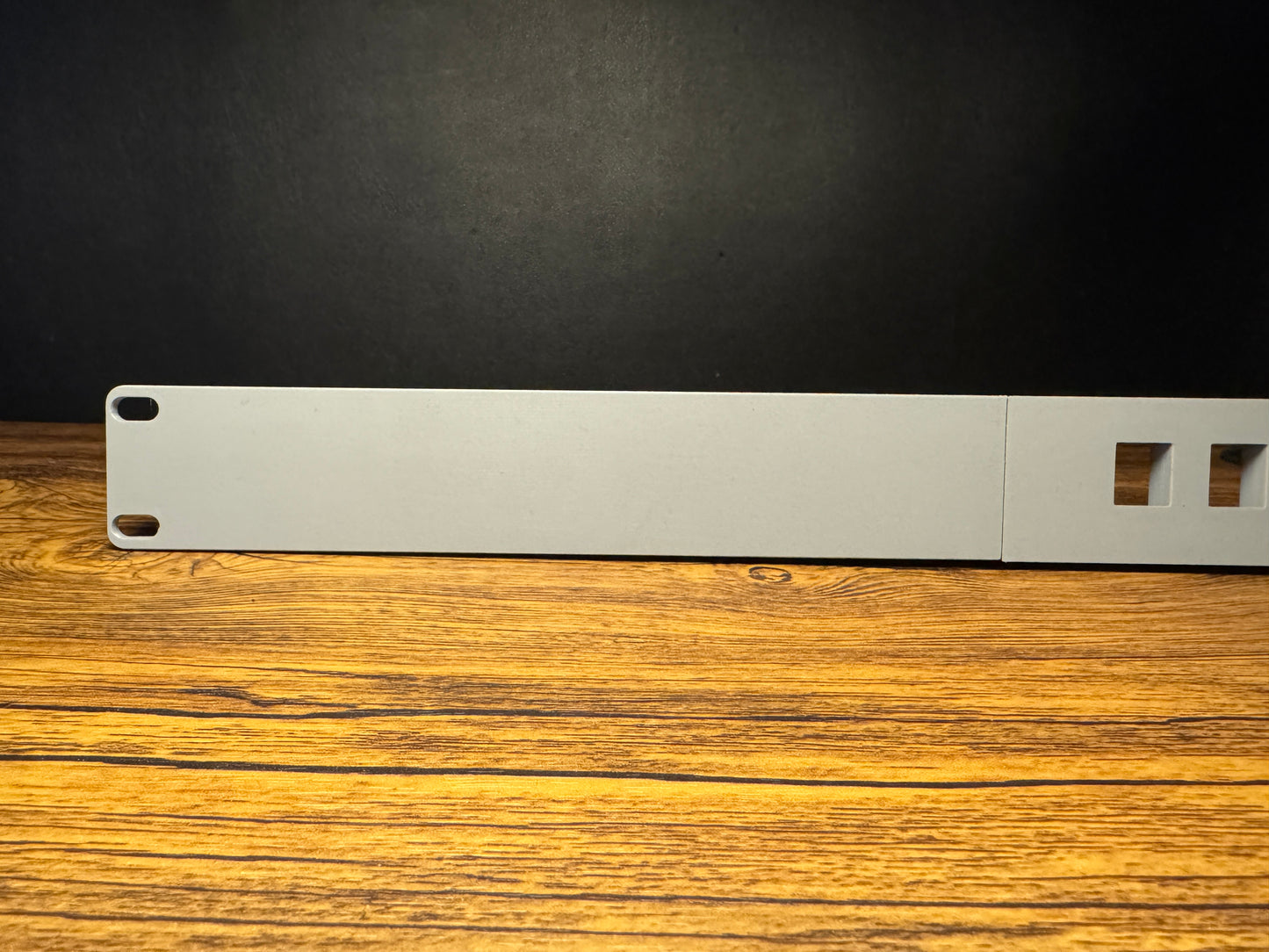 19" Rack Mount Modular Patch Panel (8 Ports)